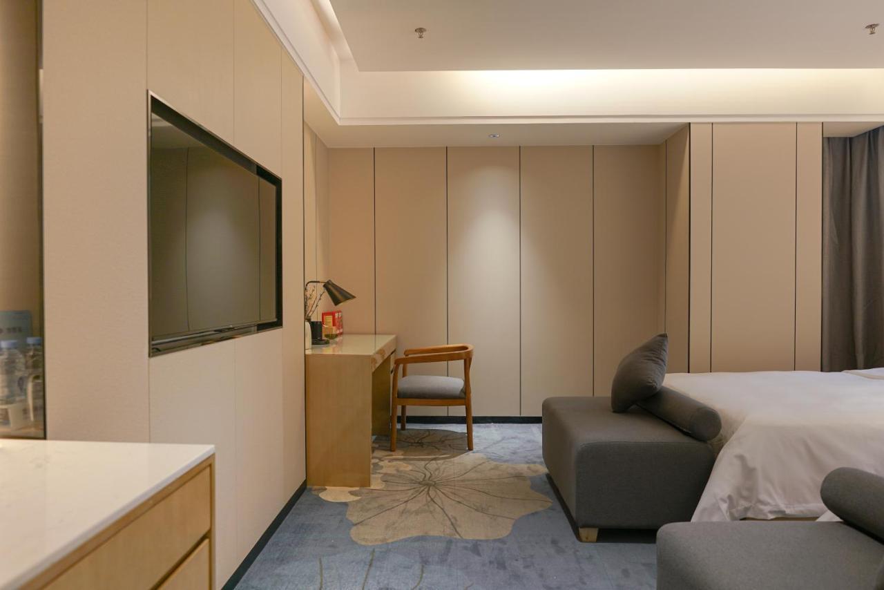 Paco Hotel Shenzhen Luohu Port Exteriér fotografie